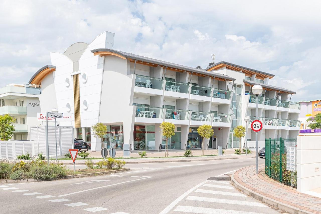 Girasoli Bibione Eksteriør billede
